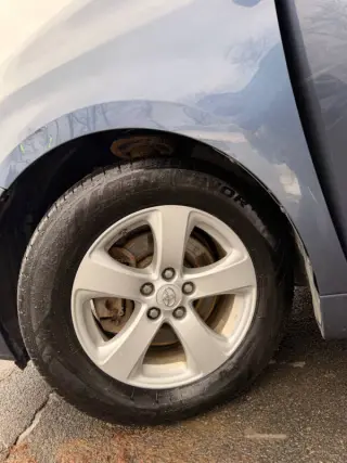 2015 Toyota Sienna LE 8-Passenger