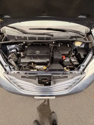 2015 Toyota Sienna LE 8-Passenger