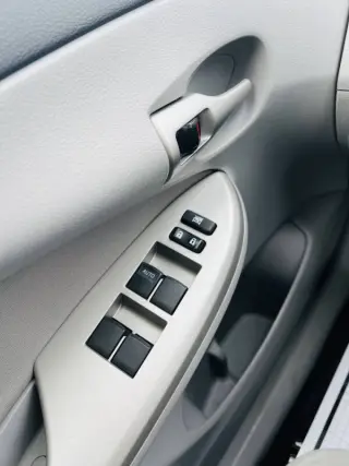 2013 Toyota Corolla LE Special Edition