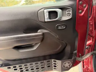 2021 Jeep Gladiator Willys Sport