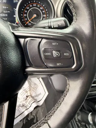 2021 Jeep Gladiator Willys Sport