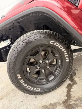 2021 Jeep Gladiator Willys Sport
