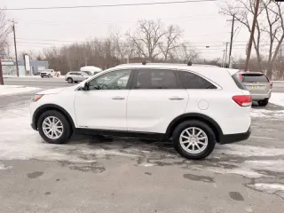 2016 Kia Sorento LX V6