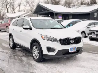 2016 Kia Sorento LX V6