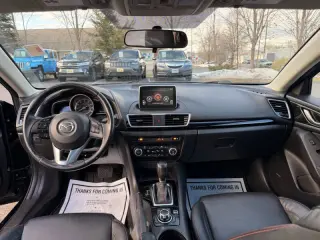 2015 Mazda MAZDA3 i Grand Touring