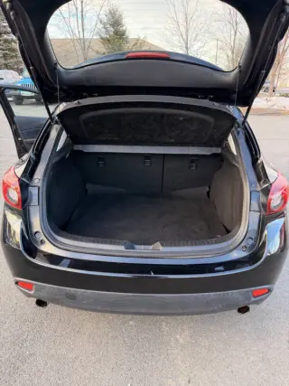2015 Mazda MAZDA3 i Grand Touring