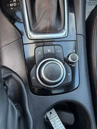 2015 Mazda MAZDA3 i Grand Touring