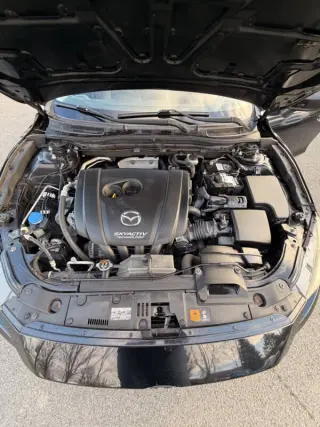 2015 Mazda MAZDA3 i Grand Touring