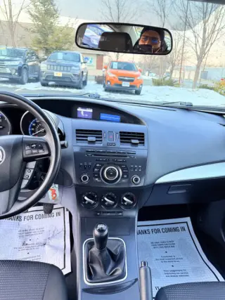 2013 Mazda MAZDA3 i Sport