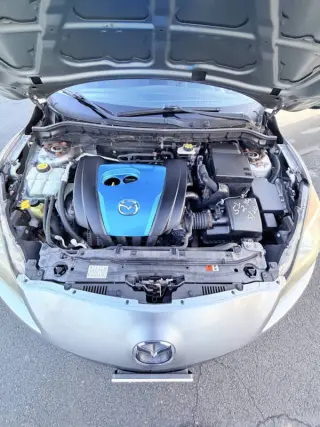 2013 Mazda MAZDA3 i Sport