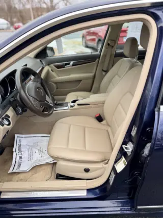 2012 Mercedes-Benz C-Class C 300 Luxury 4MATIC