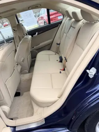 2012 Mercedes-Benz C-Class C 300 Luxury 4MATIC