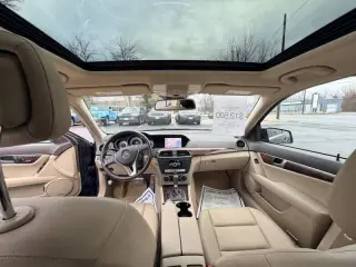 2012 Mercedes-Benz C-Class C 300 Luxury 4MATIC