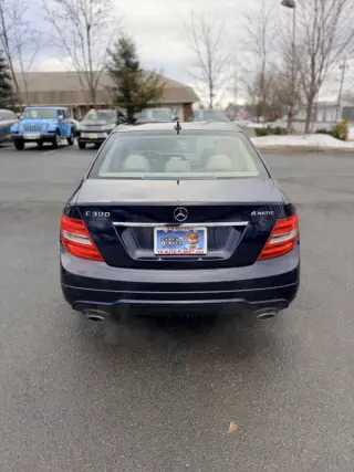 2012 Mercedes-Benz C-Class C 300 Luxury 4MATIC