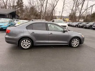 2012 Volkswagen Jetta SE