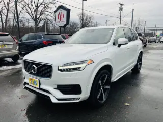 2017 Volvo XC90 T6 R-Design