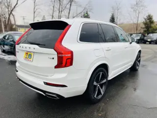 2017 Volvo XC90 T6 R-Design