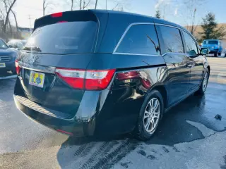 2012 Honda Odyssey EX-L w/DVD