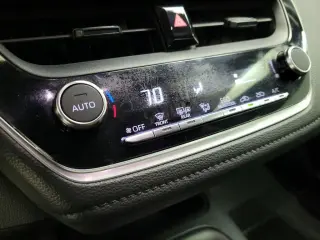 Toyota Corolla 2023 SE 4dr Sedan