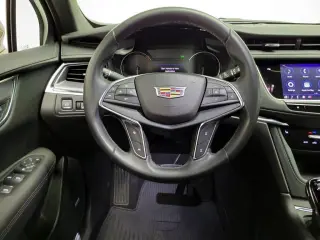 Cadillac XT5 2023 Luxury 4dr SUV