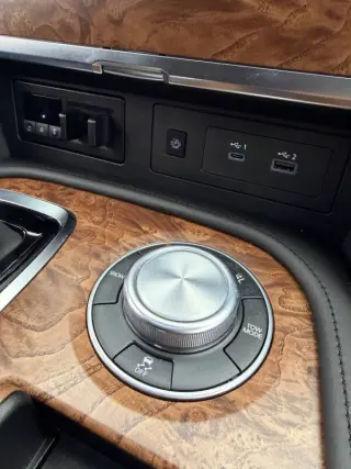 2021 Nissan Armada SL