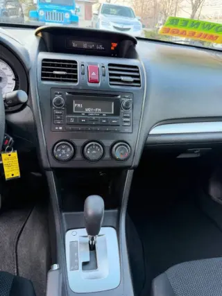 2014 Subaru Impreza 2.0i Premium
