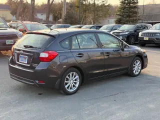 2014 Subaru Impreza 2.0i Premium