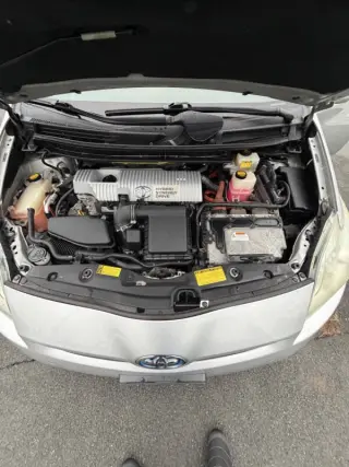 2010 Toyota Prius III