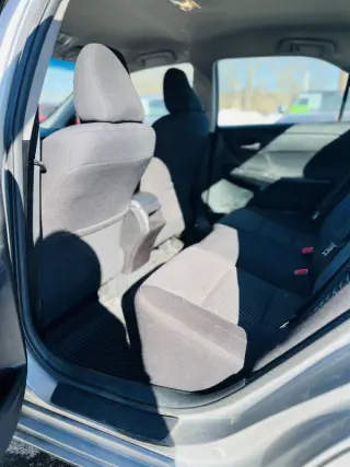 2017 Toyota Camry Hybrid LE