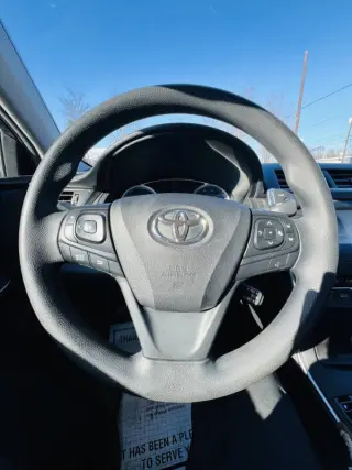 2017 Toyota Camry Hybrid LE