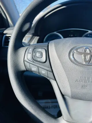 2017 Toyota Camry Hybrid LE