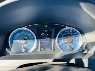 2017 Toyota Camry Hybrid LE