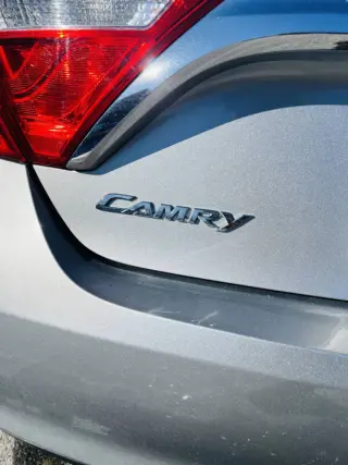 2017 Toyota Camry Hybrid LE