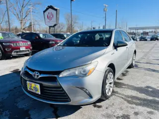 2017 Toyota Camry Hybrid LE