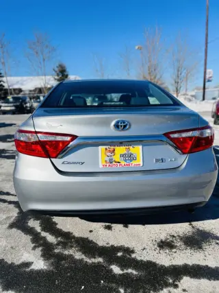 2017 Toyota Camry Hybrid LE