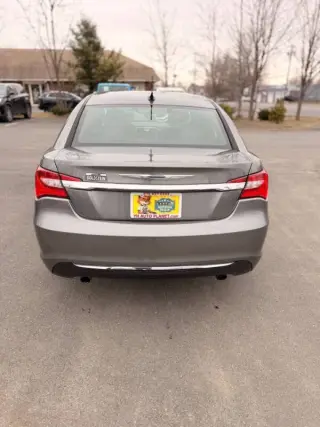 2012 Chrysler 200 Touring