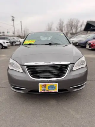 2012 Chrysler 200 Touring