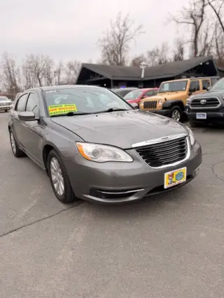 2012 Chrysler 200 Touring