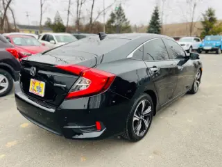 2016 Honda Civic Touring