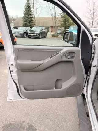2012 Nissan Frontier SL