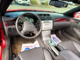2005 Toyota Camry Solara SLE V6