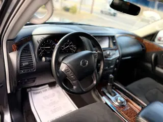 2017 Nissan Armada SV