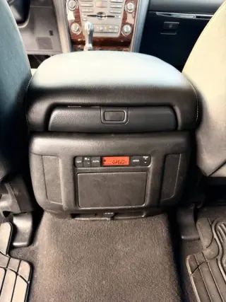 2017 Nissan Armada SV