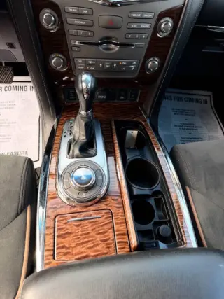 2017 Nissan Armada SV