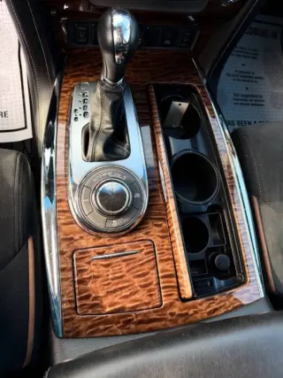 2017 Nissan Armada SV