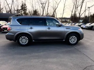 2017 Nissan Armada SV
