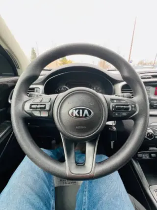 2016 Kia Sorento L