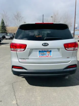 2016 Kia Sorento L