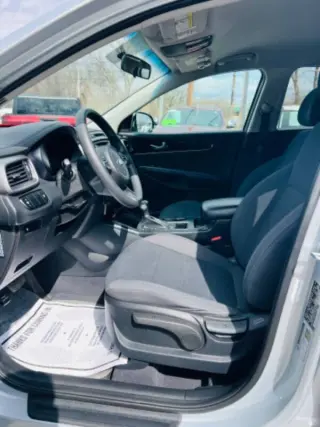2016 Kia Sorento L