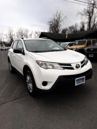2015 Toyota RAV4 LE